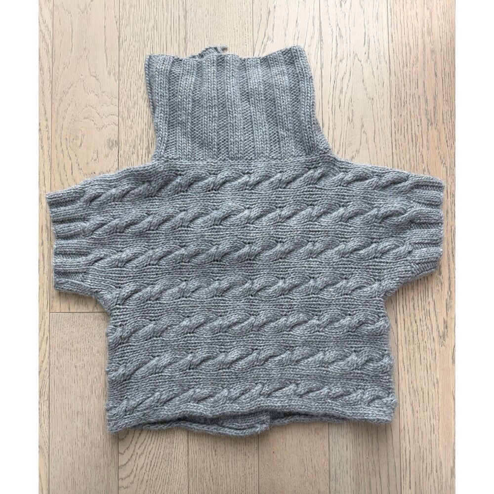 Gap Hand Knit Sweater Vest Large Gray Wool Alpaca Blend Chunky Knit